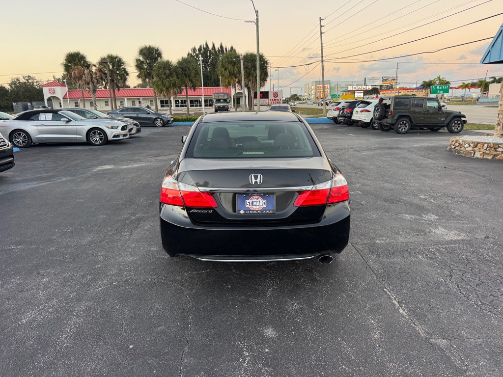 2015 Honda Accord Image 7