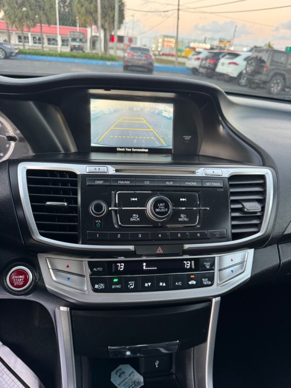 2015 Honda Accord Image 10