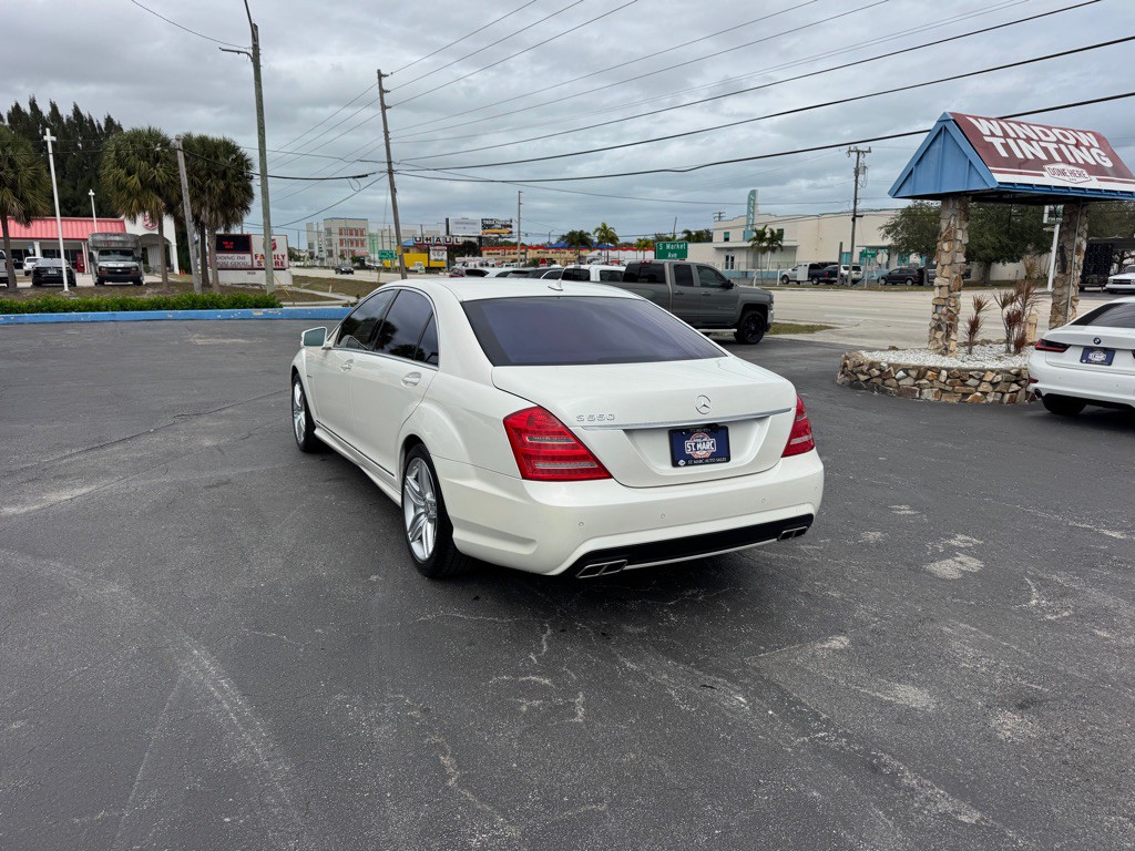 2013 Mercedes-Benz S-Class Image 6