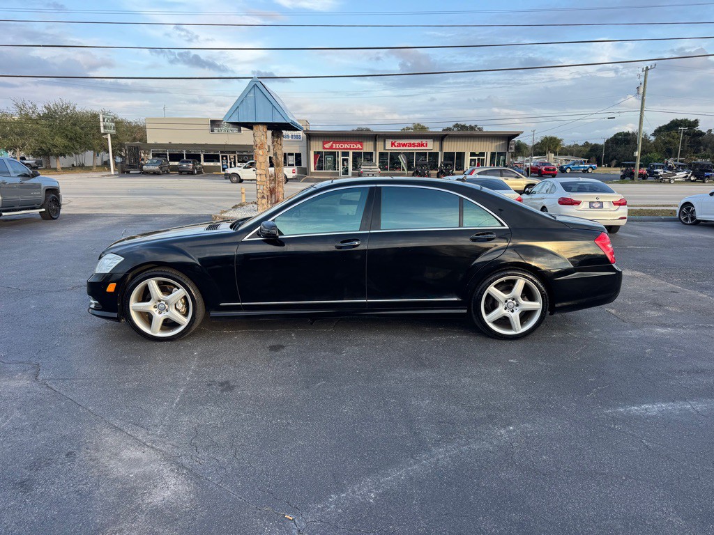 2013 Mercedes-Benz S-Class Image 4