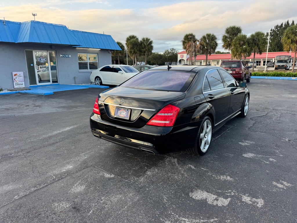 2013 Mercedes-Benz S-Class Image 8