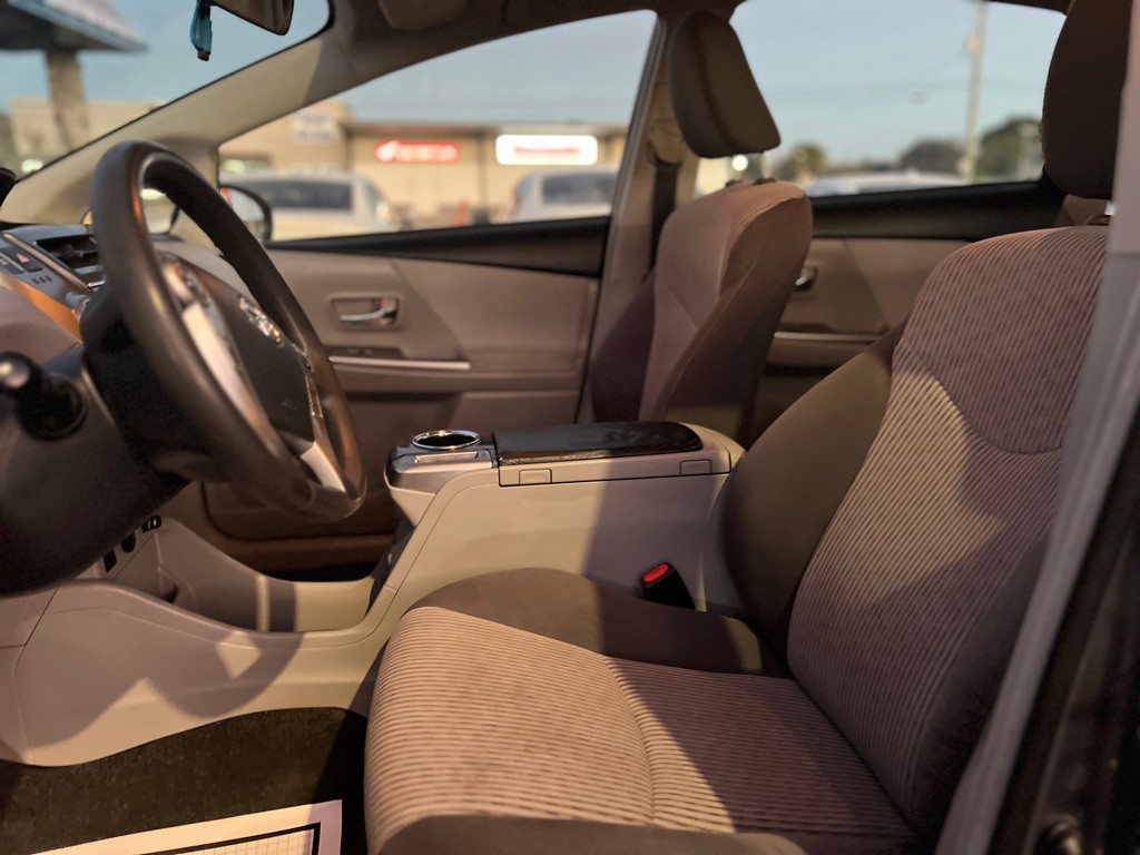 2015 Toyota Prius Image 7