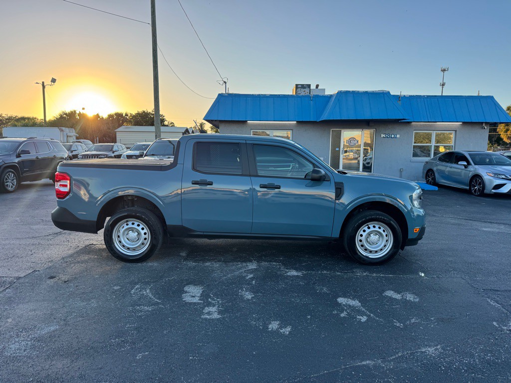 2022 Ford Maverick Image 4