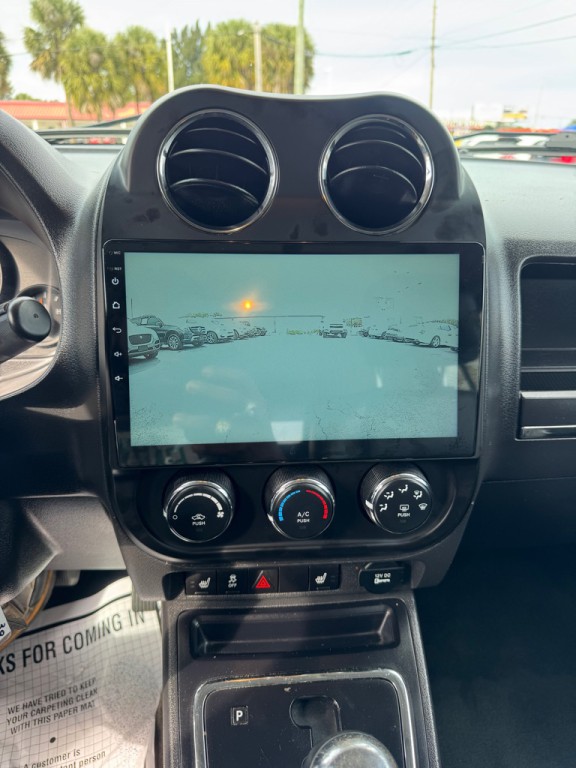 2016 Jeep Patriot Image 11