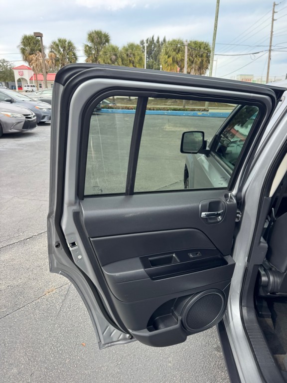 2016 Jeep Patriot Image 15