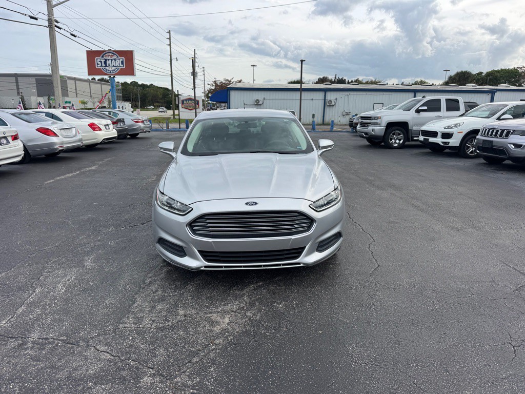 2014 Ford Fusion Image 2