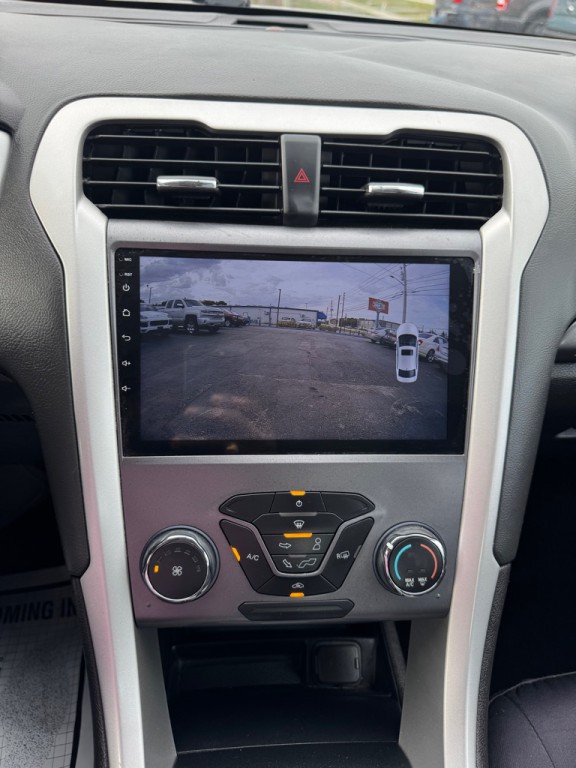 2014 Ford Fusion Image 11