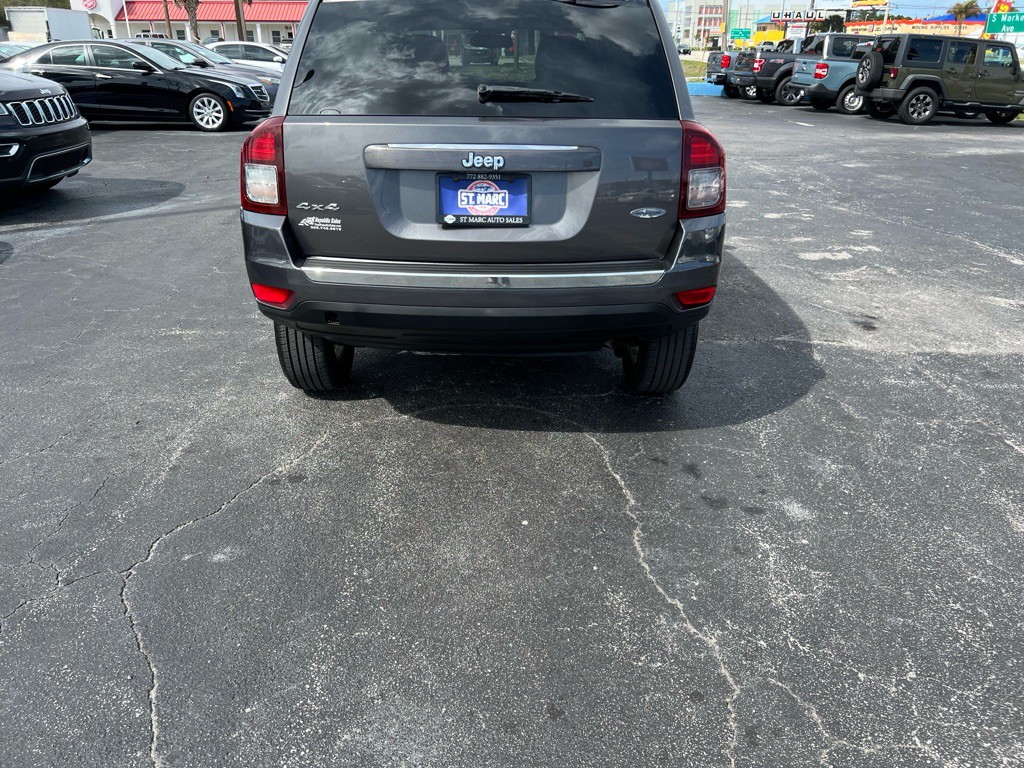 2015 Jeep Compass Image 7