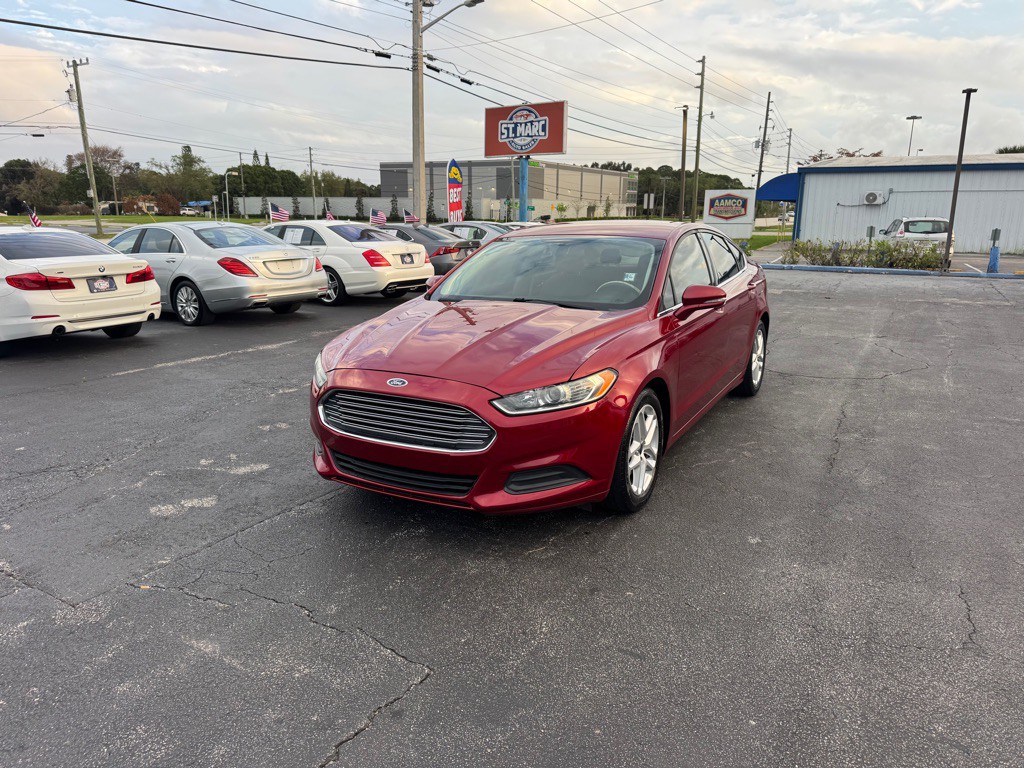 2016 Ford Fusion Image 1