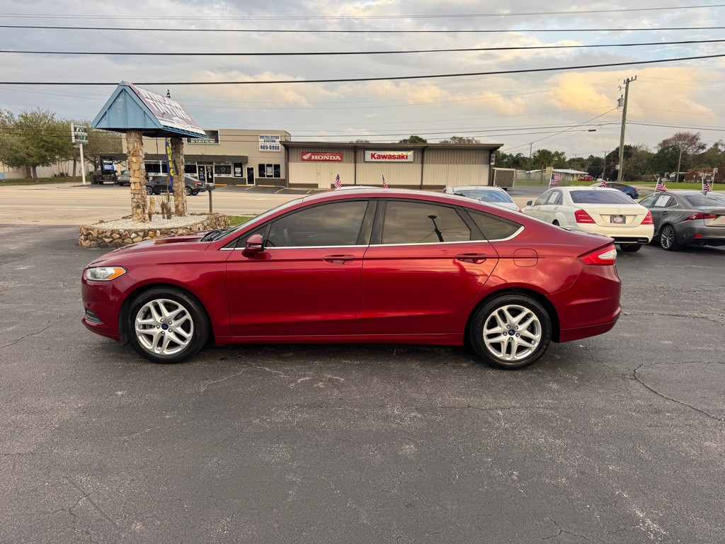 2016 Ford Fusion Image 4