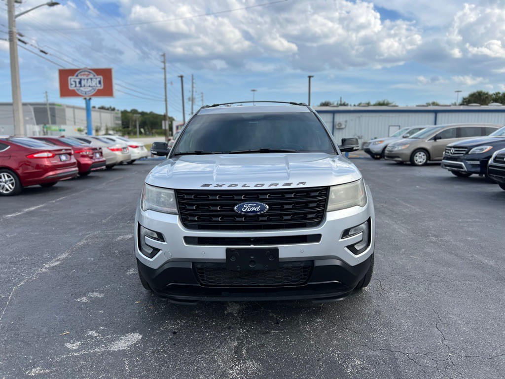 2017 Ford Explorer Image 3