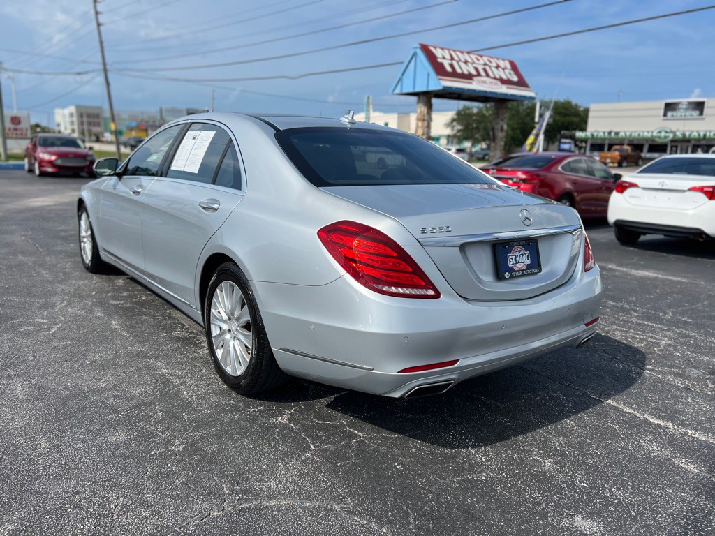 2015 Mercedes-Benz S-Class Image 8
