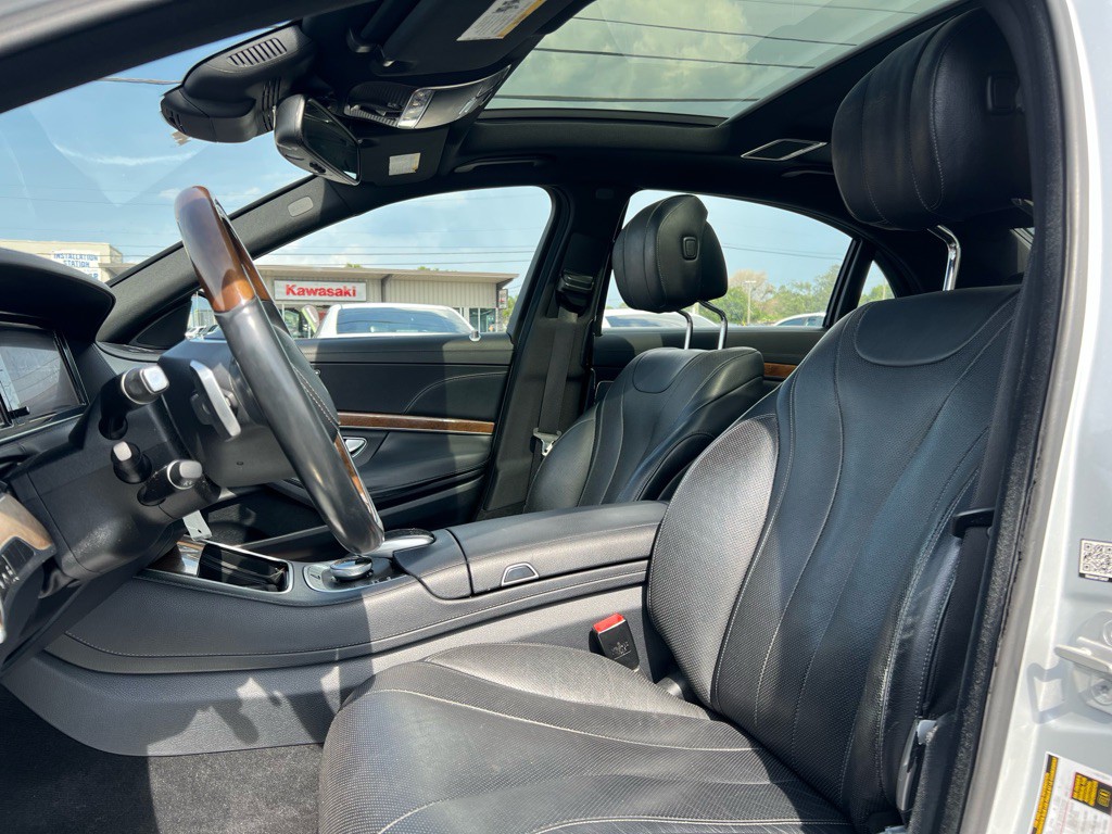 2015 Mercedes-Benz S-Class Image 10