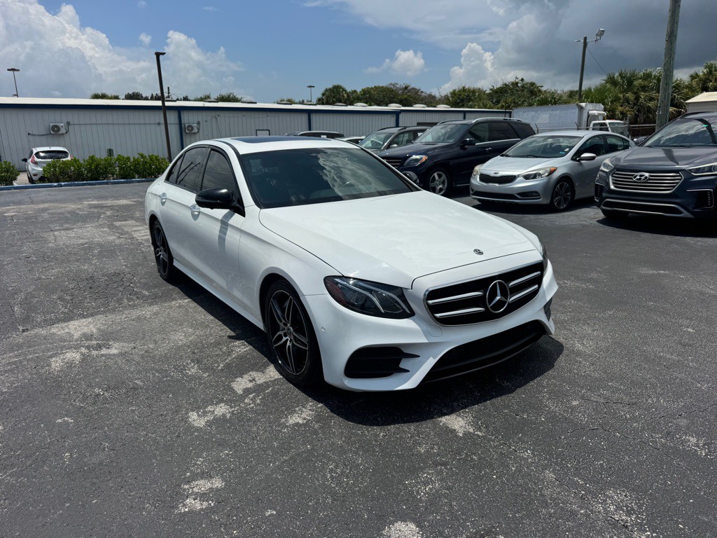 2020 Mercedes-Benz E-Class Image 3