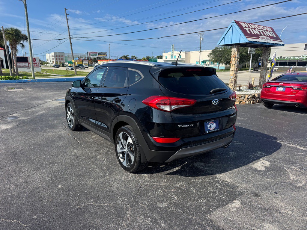 2016 Hyundai Tucson Image 6