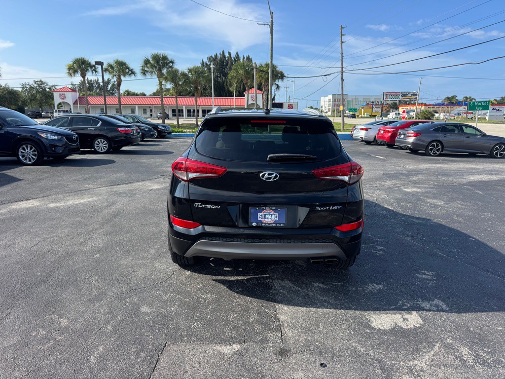 2016 Hyundai Tucson Image 7
