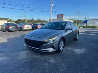 Image for 2023 Hyundai Elantra SE ID: 7597581