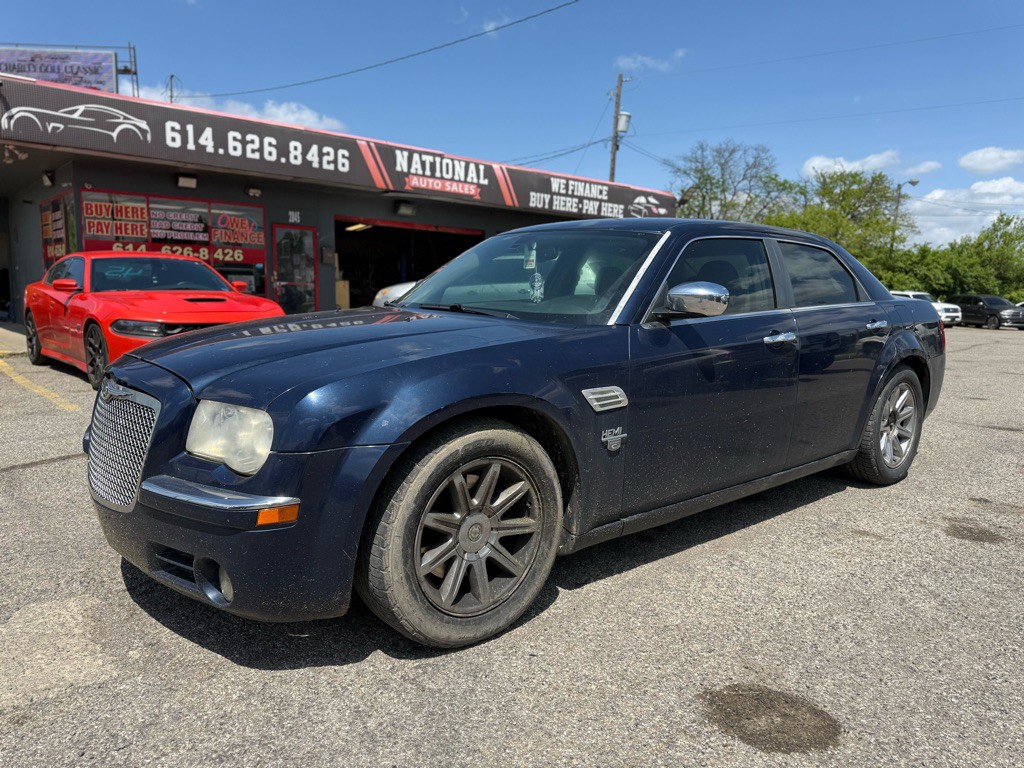 2006 Chrysler 300 Image 1