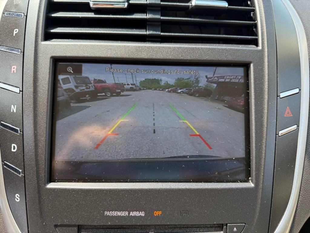 2015 Lincoln MKC Image 10