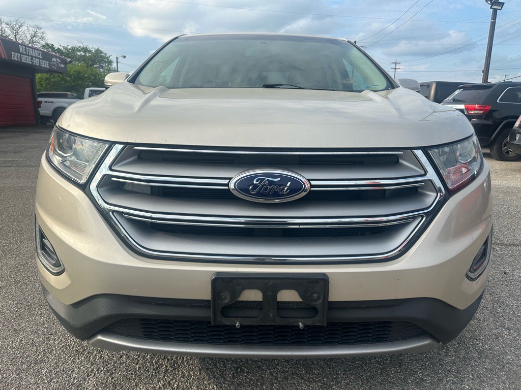 2017 Ford Edge Image 3