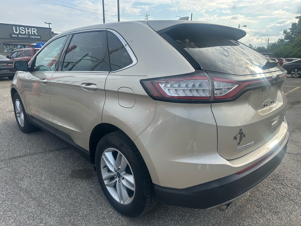 2017 Ford Edge Image 5