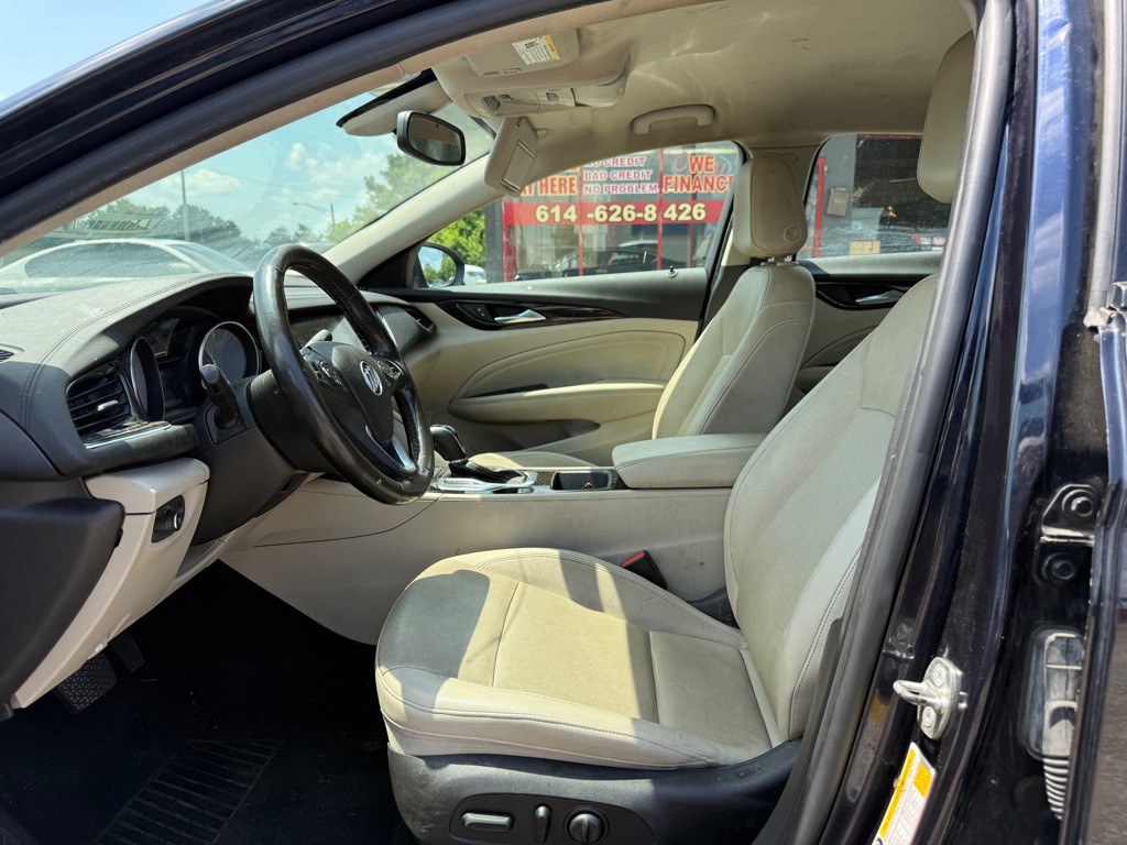 2018 Buick Regal Image 8