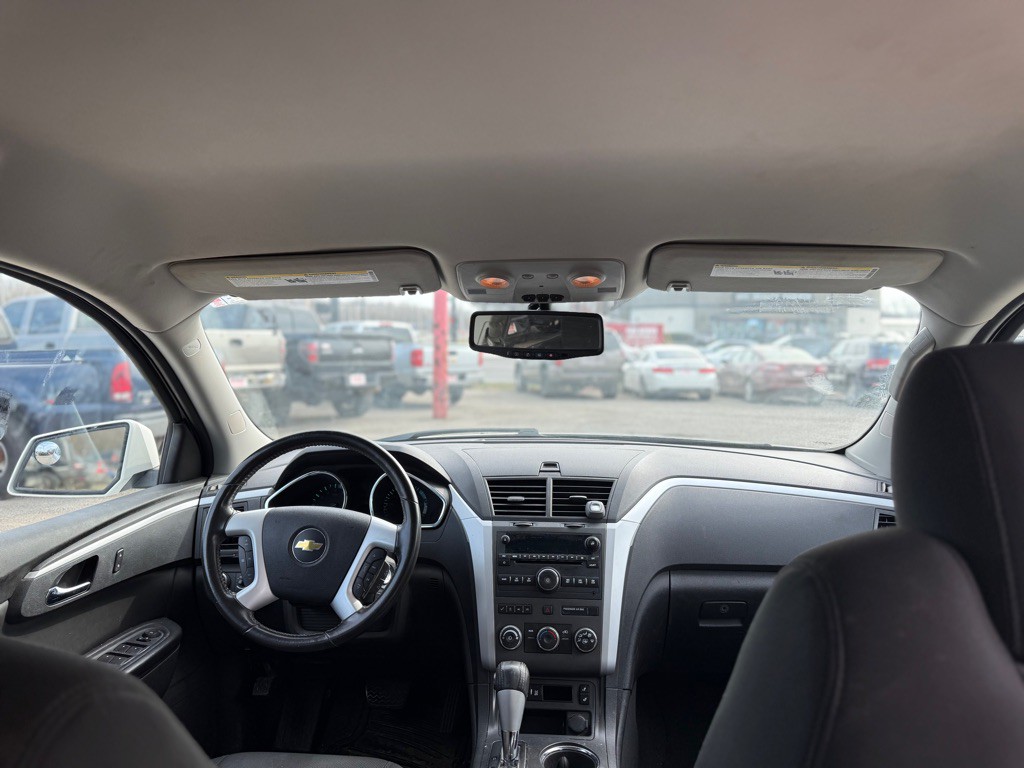 2012 Chevrolet Traverse Image 7