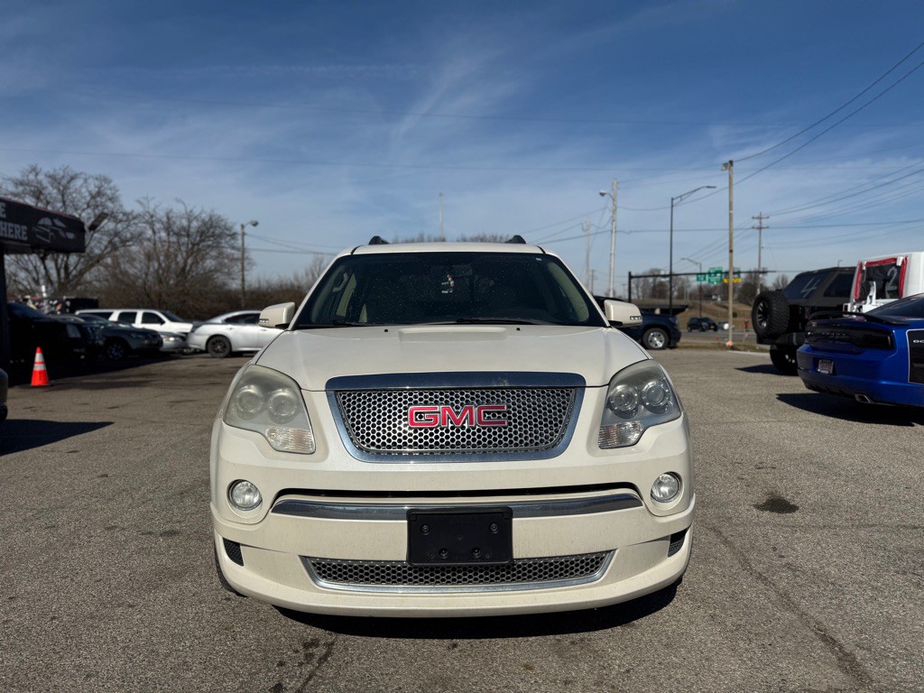 2012 GMC Acadia Image 3