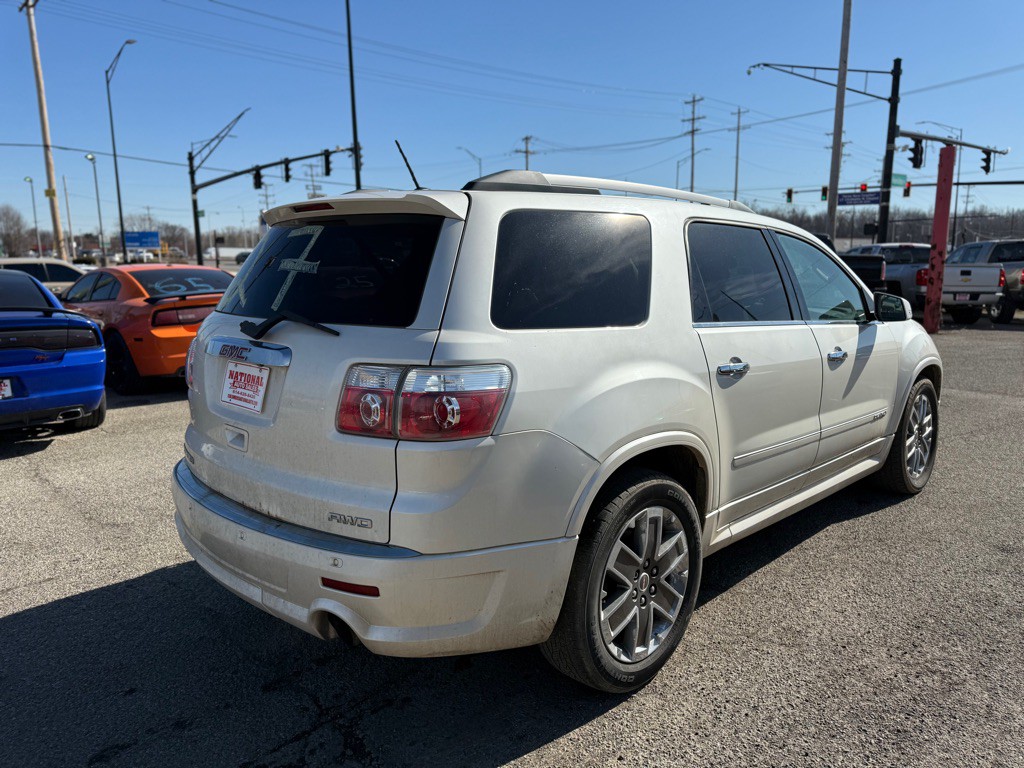 2012 GMC Acadia Image 5
