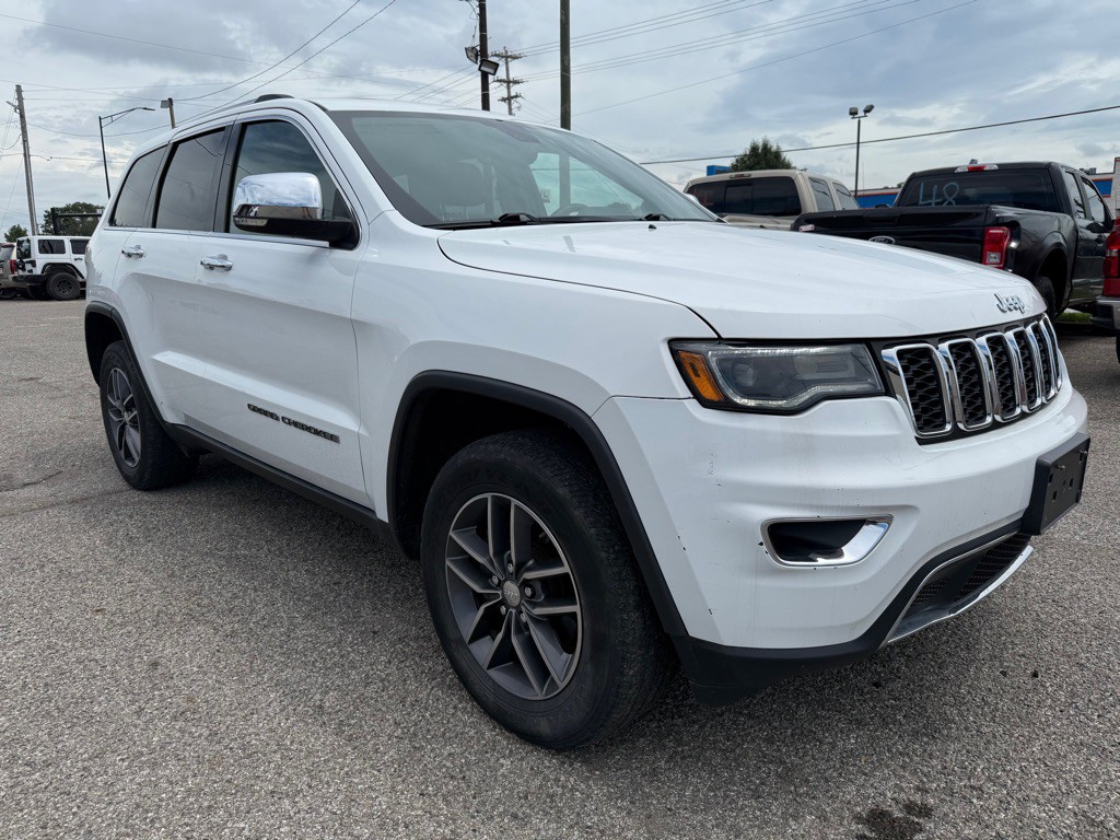 2017 Jeep Grand Cherokee Image 2