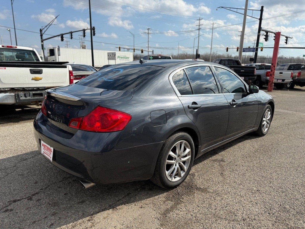 2008 INFINITI G35 Image 3