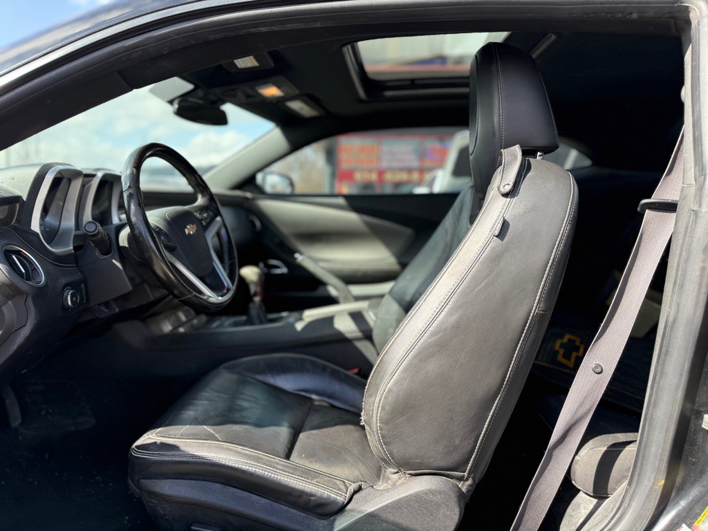 2015 Chevrolet Camaro Image 7