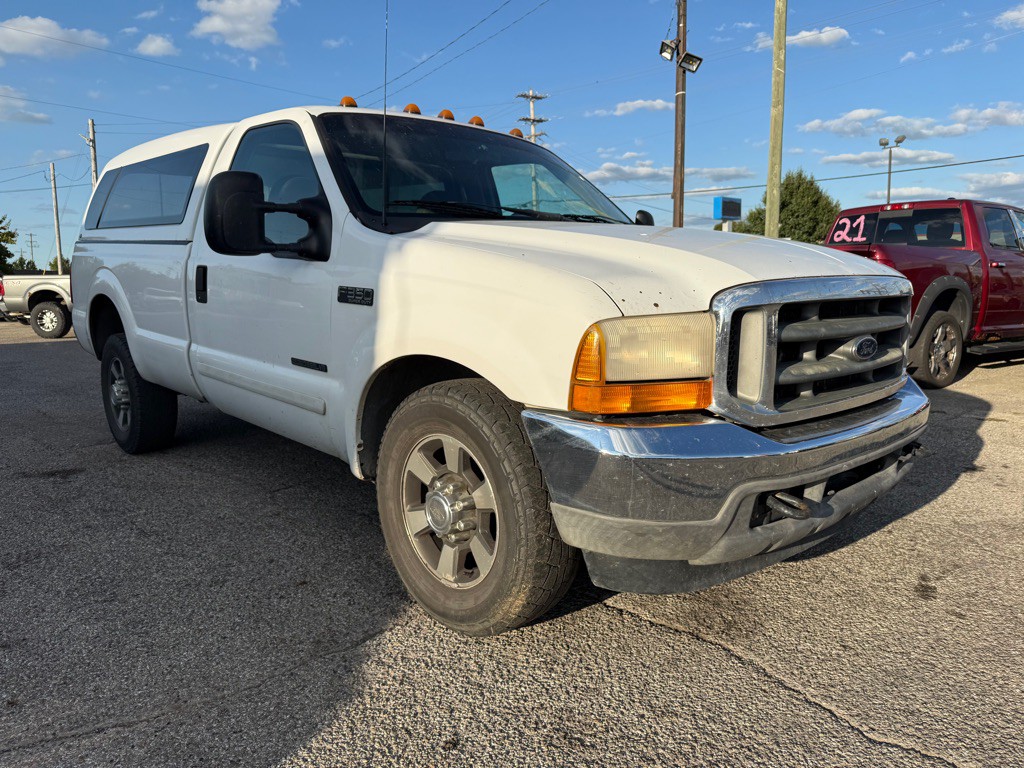 2001 Ford F-350 Image 2