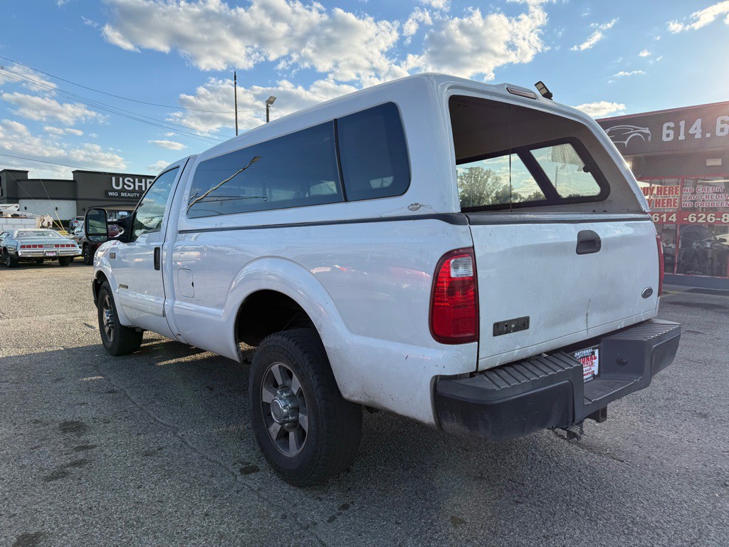 2001 Ford F-350 Image 4