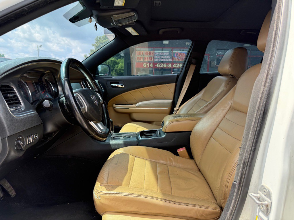 2011 Dodge Charger Image 7