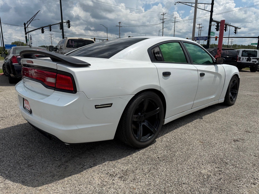 2011 Dodge Charger Image 11