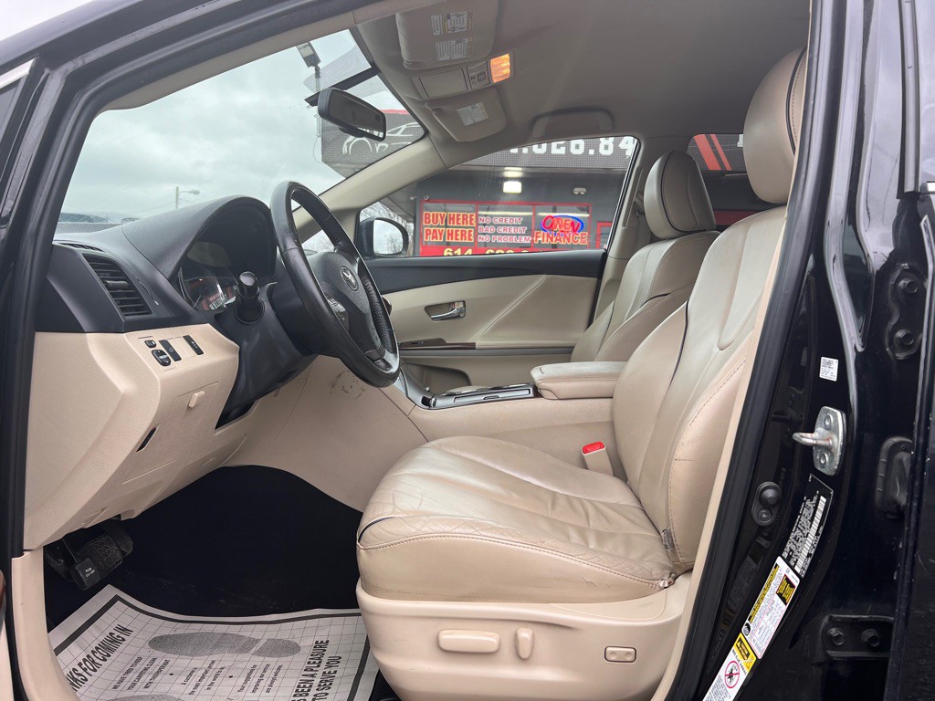 2009 Toyota Venza Image 8