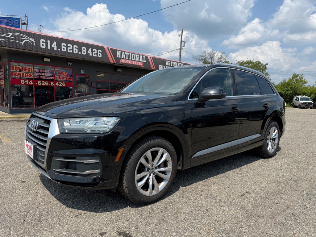 2018 Audi Q7 Image 1