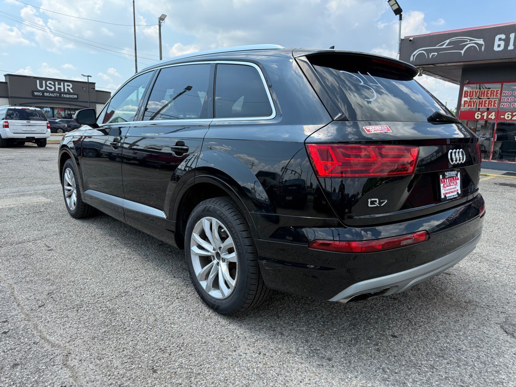 2018 Audi Q7 Image 5