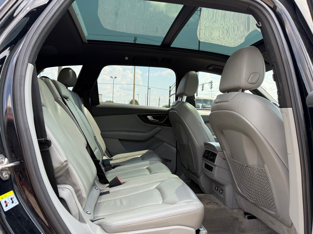 2018 Audi Q7 Image 13