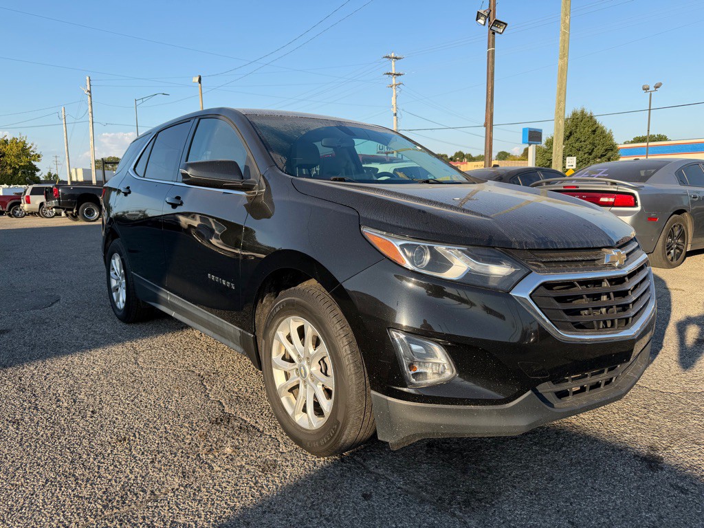 2018 Chevrolet Equinox Image 2