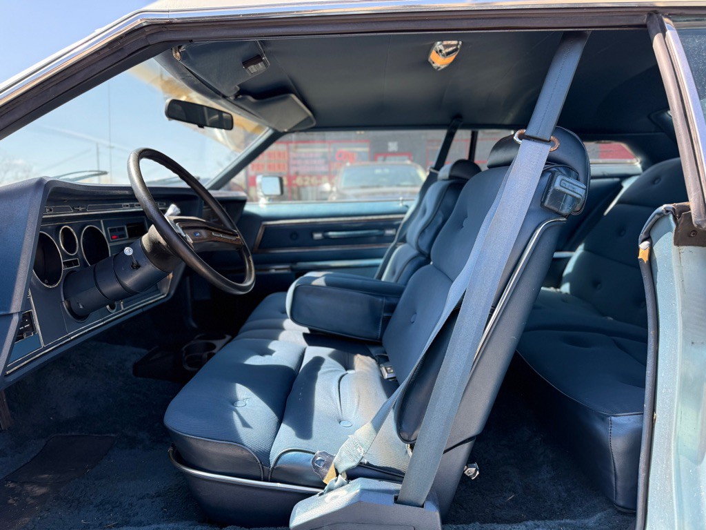 1974 Ford Thunderbird Image 8