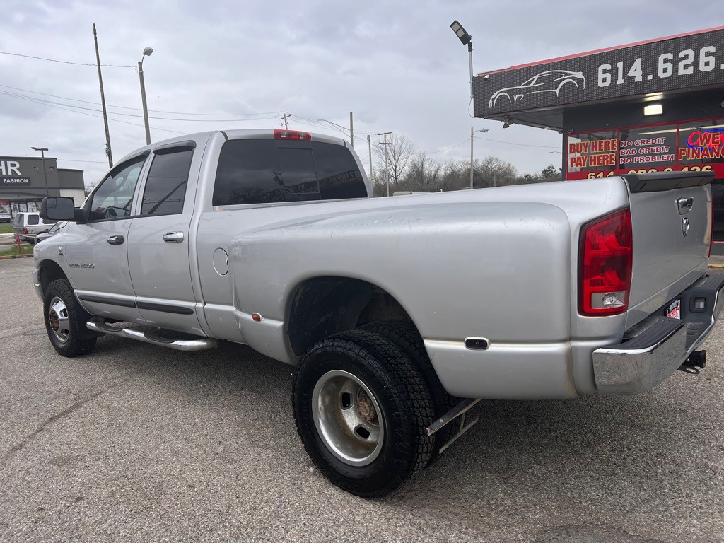 2006 Dodge Ram 3500 Image 4