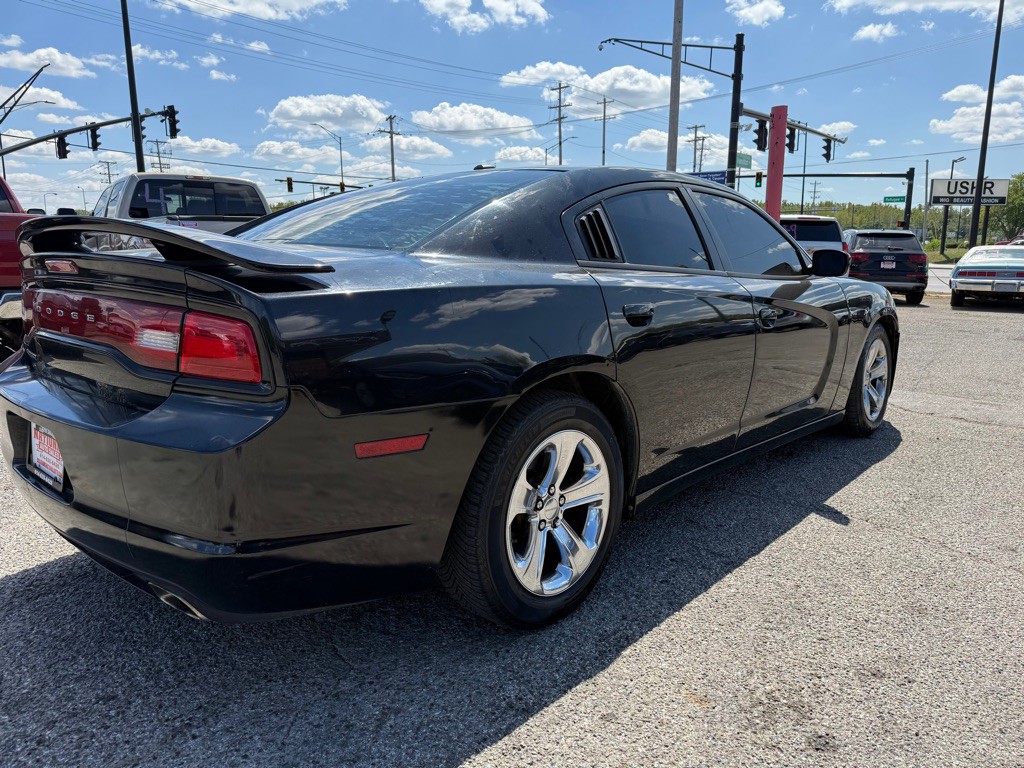 2013 Dodge Charger Image 5
