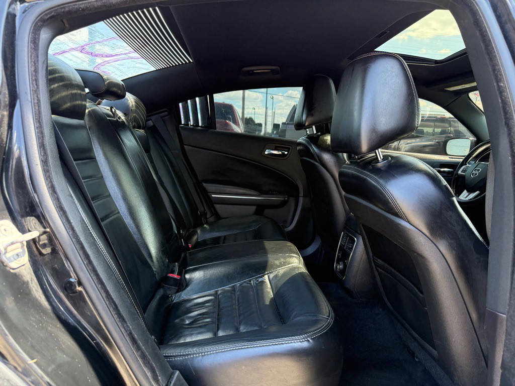 2013 Dodge Charger Image 11