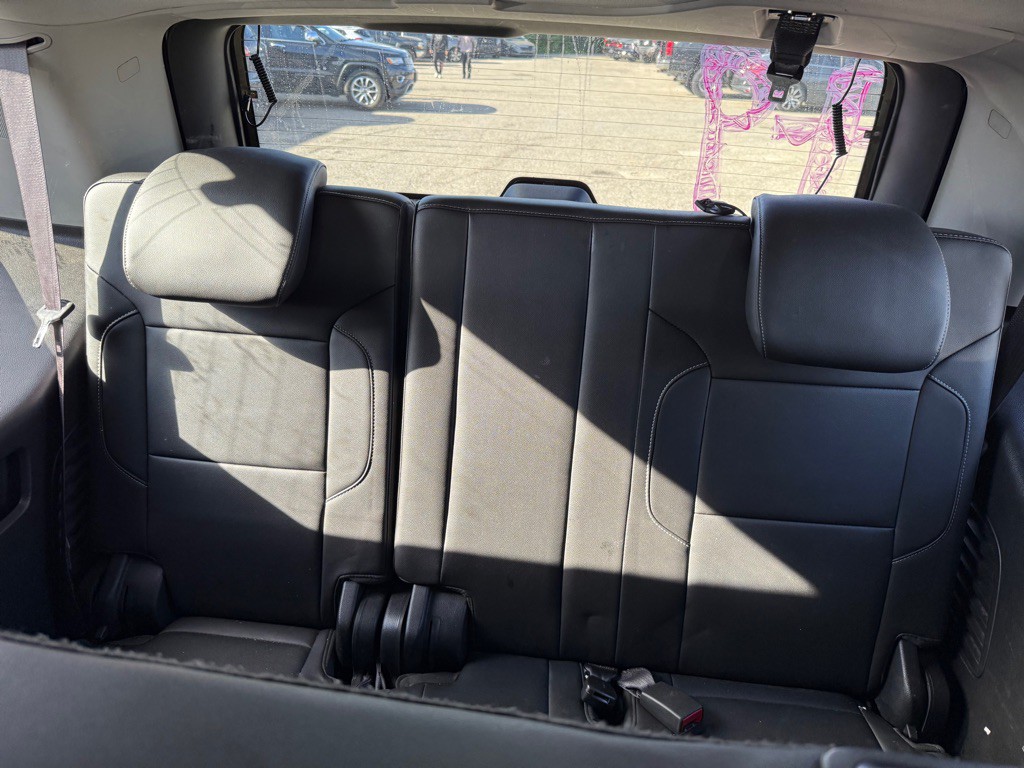 2015 Chevrolet Tahoe Image 10