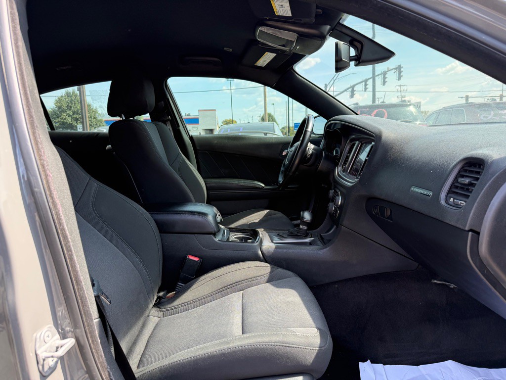 2019 Dodge Charger Image 11