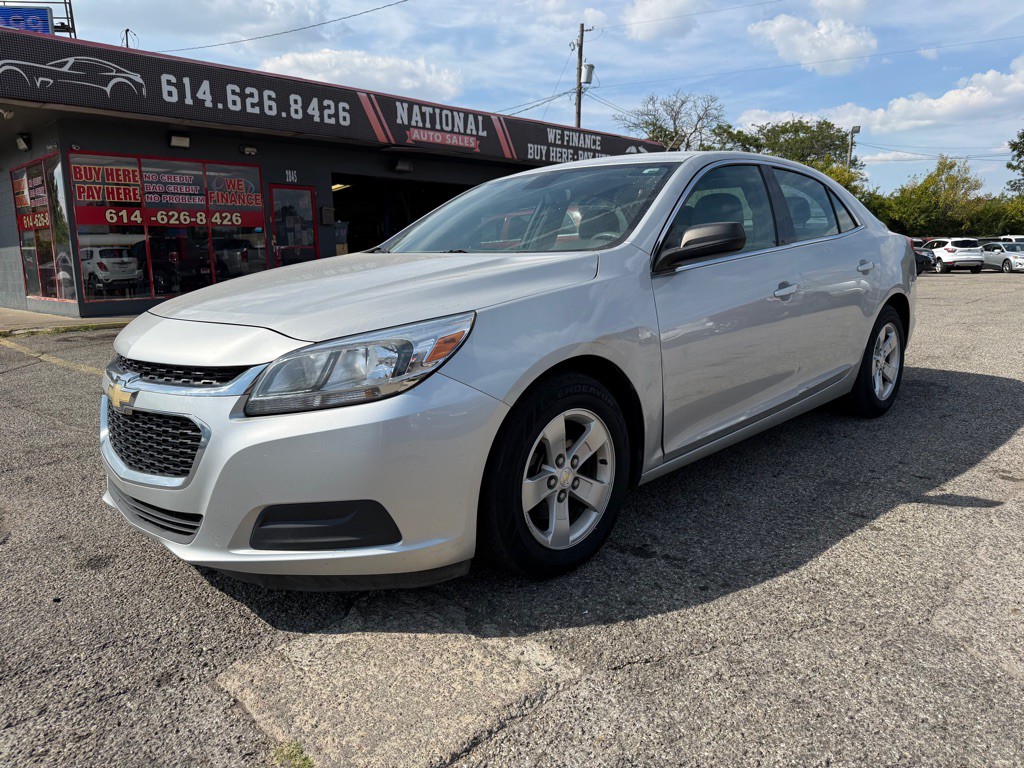 2014 Chevrolet Malibu Image 1