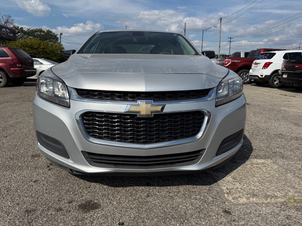 2014 Chevrolet Malibu Image 3