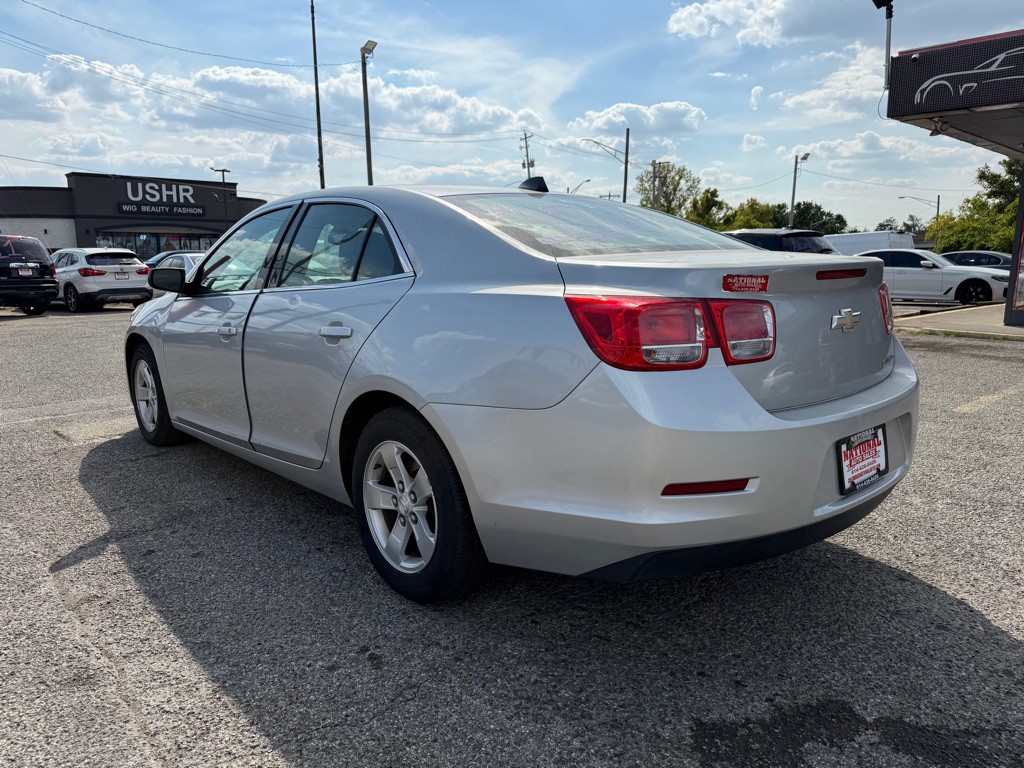 2014 Chevrolet Malibu Image 5